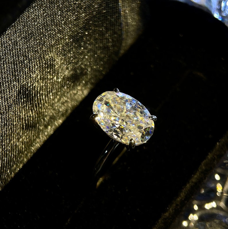 2.50 - 4.50 CT Oval G/VS2 CVD Diamond Solitaire Engagement Ring - Camila Brown