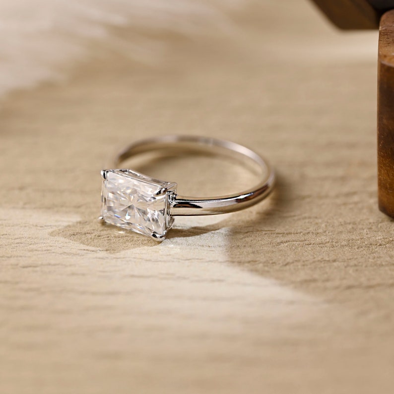 1.0 - 3.0 CT Radiant F/VS1 CVD Diamond Solitaire Engagement Ring - Camila Brown