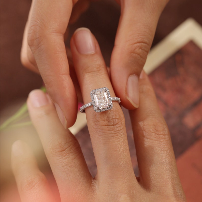 2.0-4.0 CT Radiant F/VS1 CVD Diamond halo Pave Setting Engagement Ring - Camila Brown