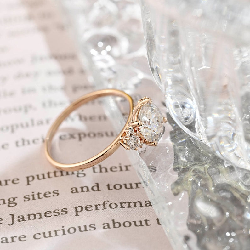 1.0 - 3.0 CT Round F/VS1 CVD Diamond Cluster Engagement Ring - Camila Brown