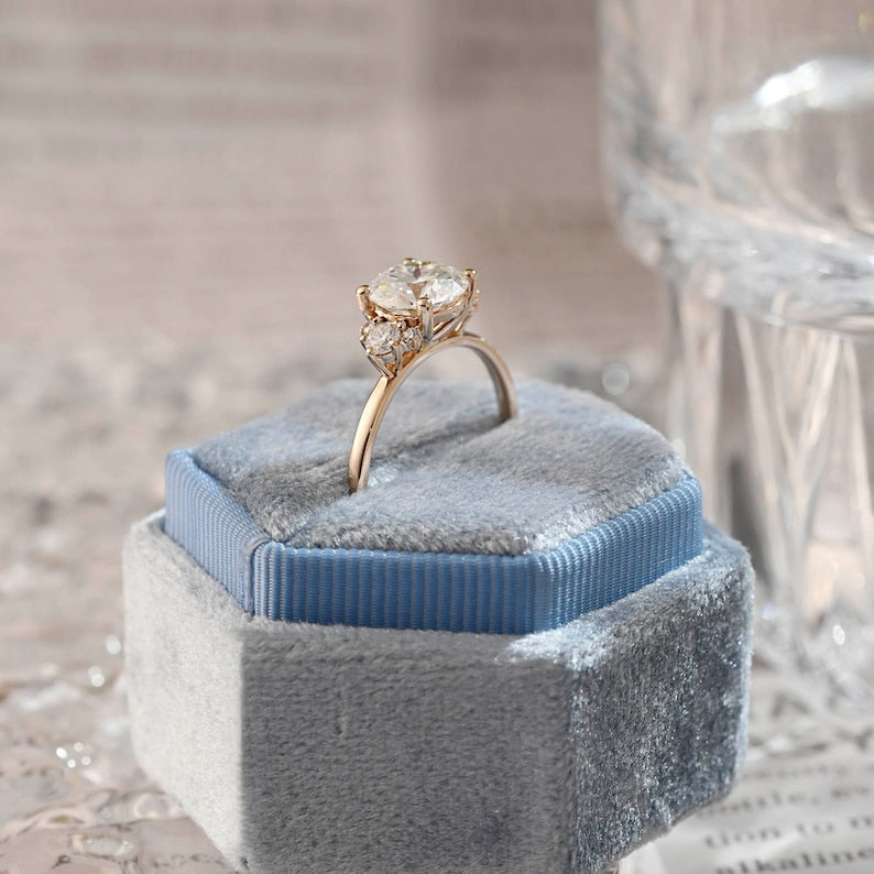 1.0 - 3.0 CT Round F/VS1 CVD Diamond Cluster Engagement Ring - Camila Brown