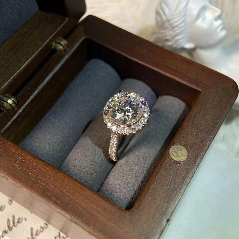 2.0-4.0 CT Round F/VS1 CVD Diamond Halo Pave Setting Engagement Ring - Camila Brown