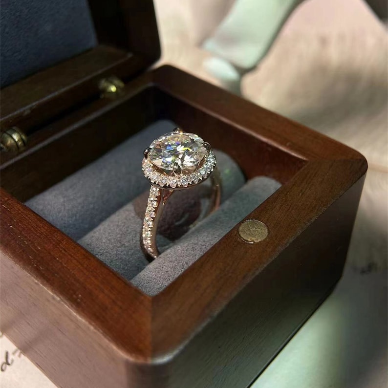 2.0-4.0 CT Round F/VS1 CVD Diamond Halo Pave Setting Engagement Ring - Camila Brown