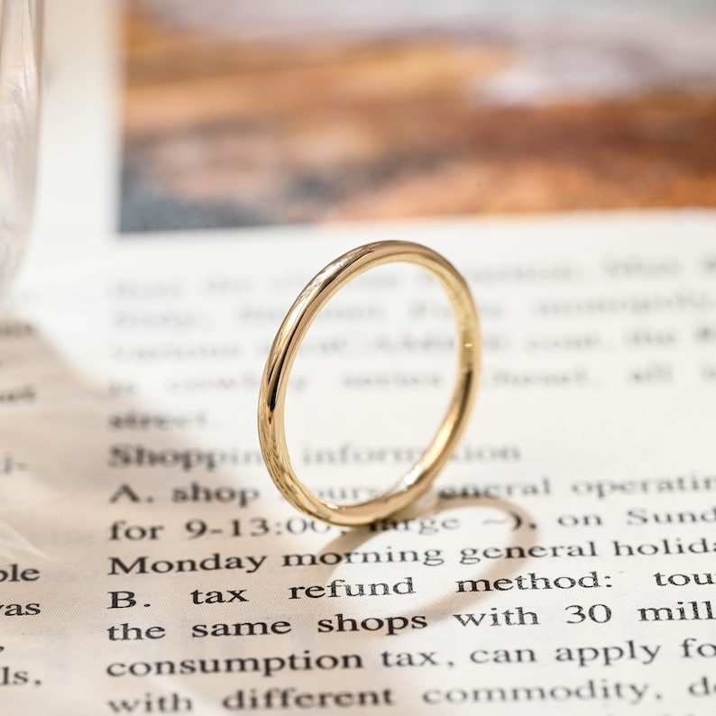 Classic Gold Plain Wedding Band - Camila Brown