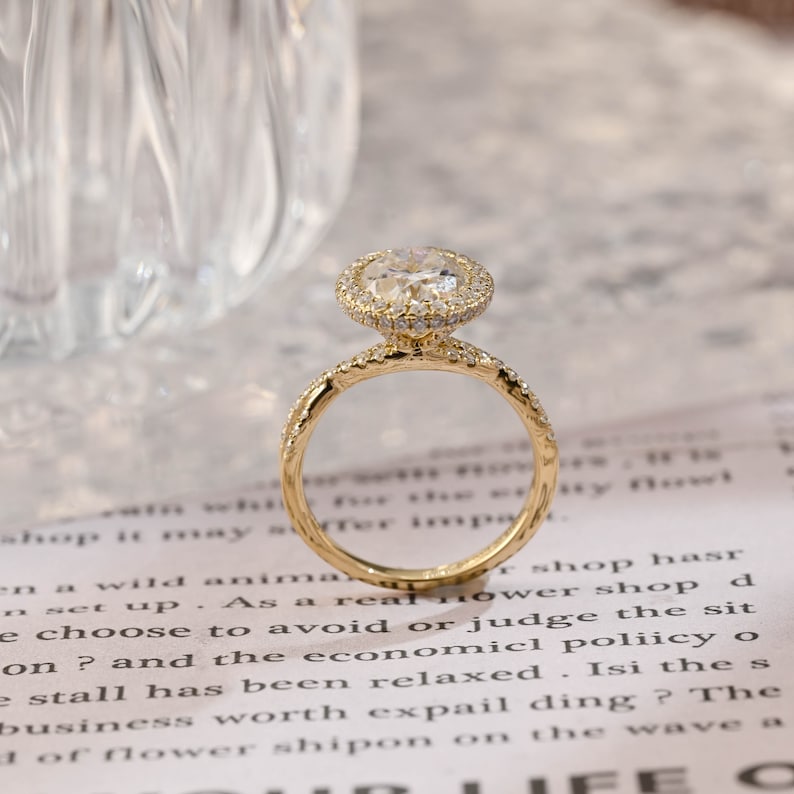 3.0 CT Oval G/VS2 CVD Diamond halo Twist Setting Engagement Ring - Camila Brown