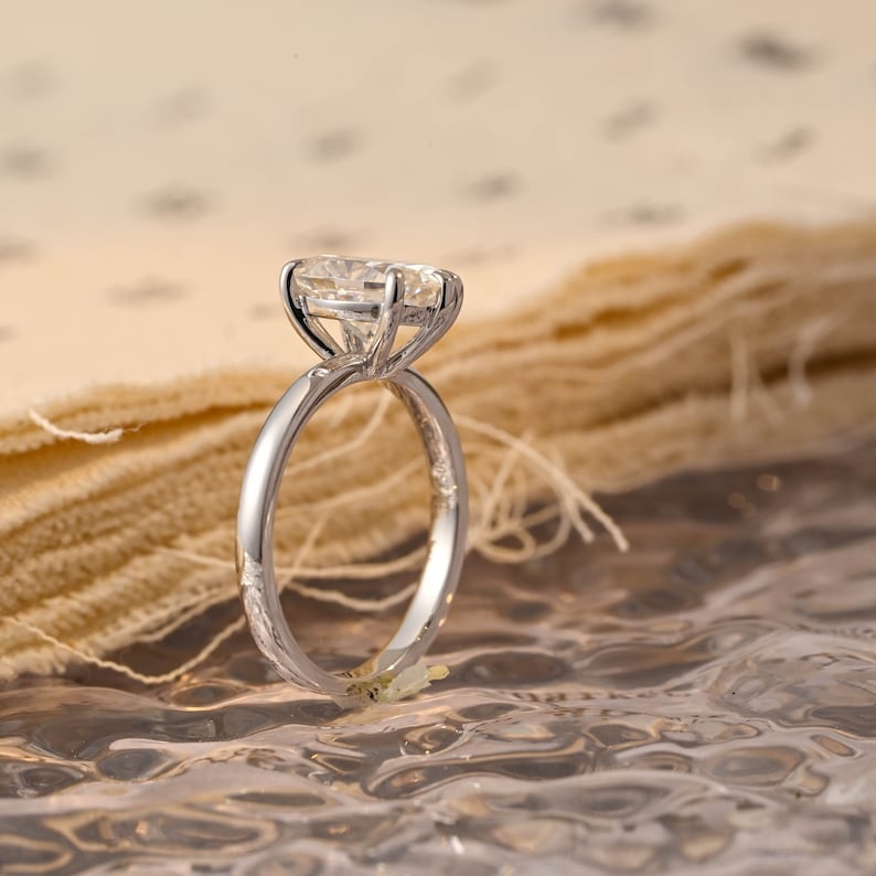 1.0-3.0 CT Oval F/VS1 CVD Diamond Solitaire Engagement Ring - Camila Brown