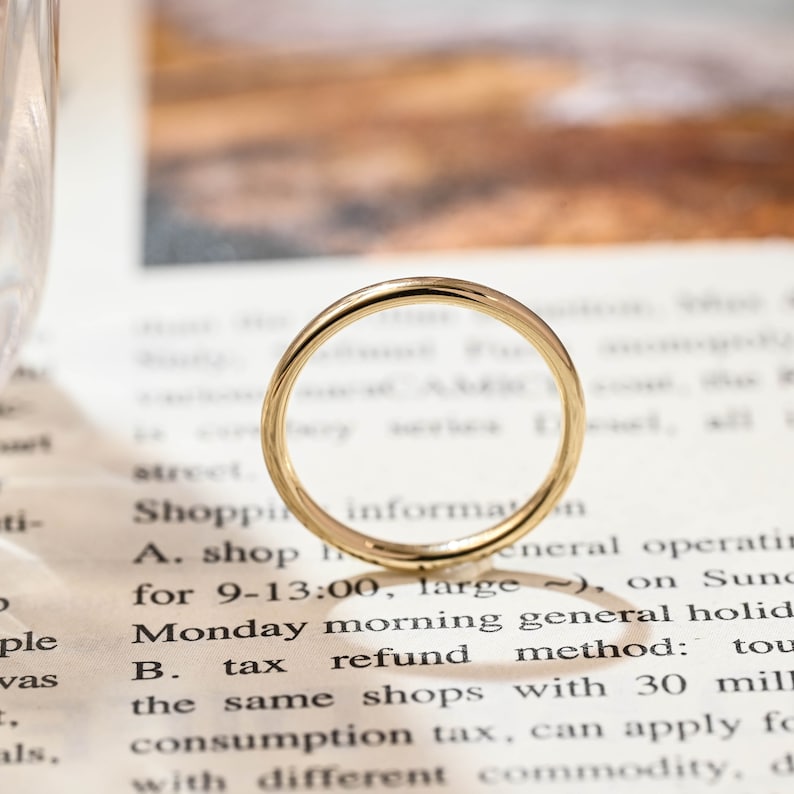 Classic Gold Plain Wedding Band - Camila Brown