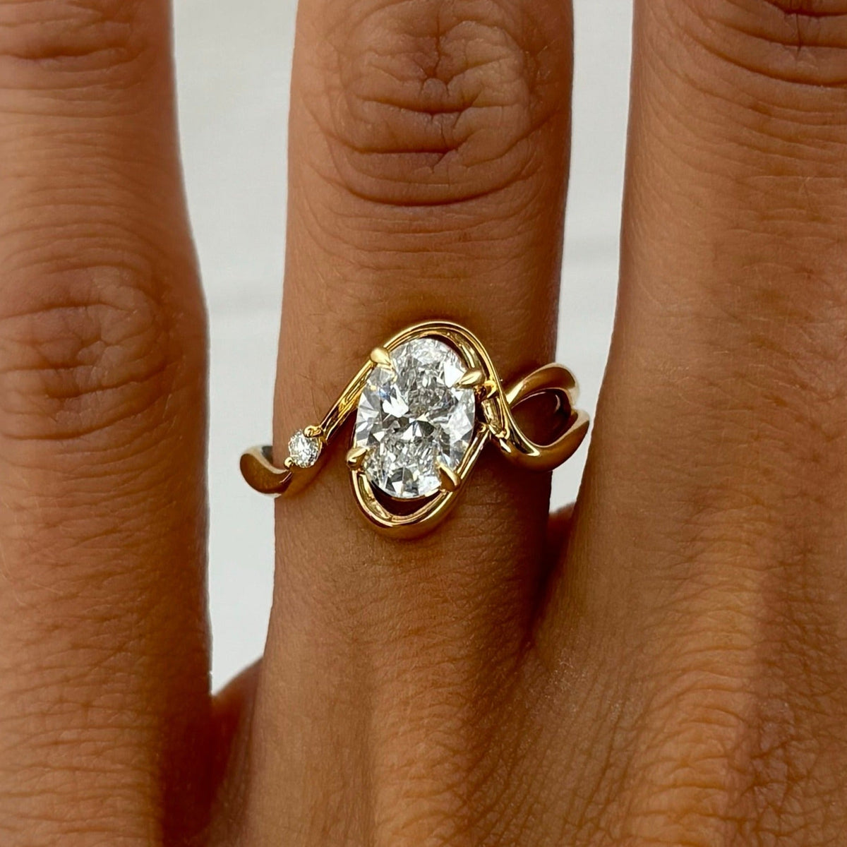 1.21 -3.0 CT Oval Cut Lab Grown Diamond Twisted Engagement ring