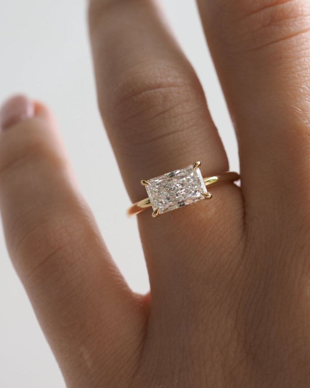 1.0-2.0 CT Radiant CVD Diamond Solitaire Engagement Ring
