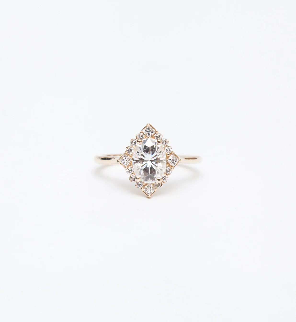 1.0 -3.0 CT Oval CVD Diamond Cluster Engagement Ring