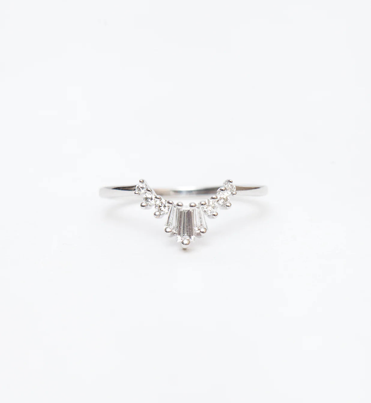 0.30 TCW Baguette & Round CVD Diamond Curved Wedding Band