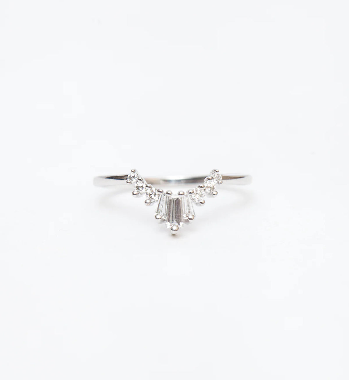 0.30 TCW Baguette & Round CVD Diamond Curved Wedding Band