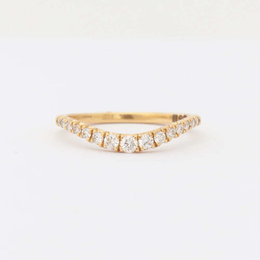 0.29 TCW Round CVD Diamond Curved Wedding Band