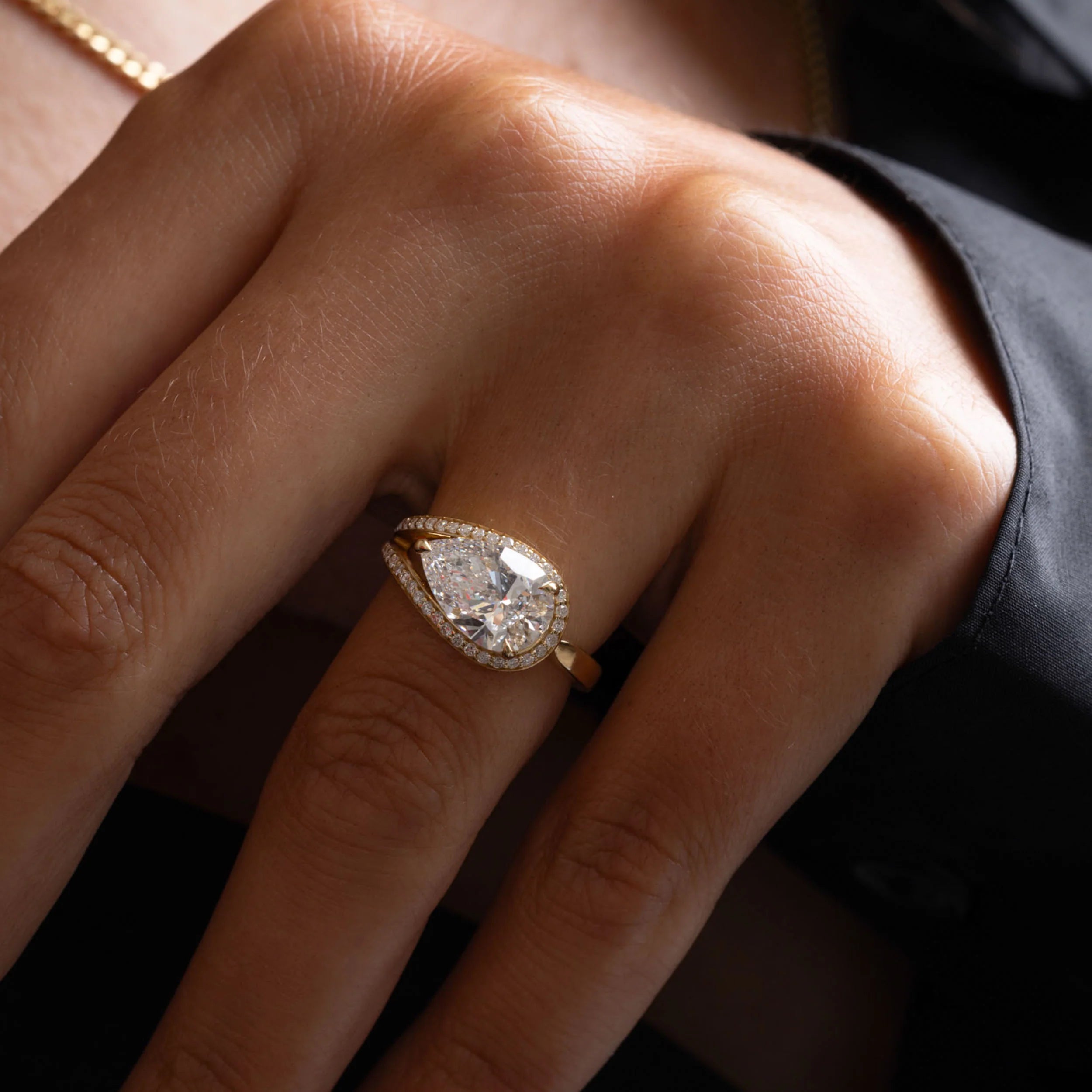 1.50 -3.50 CT Pear CVD Diamond Unique Engagement Ring