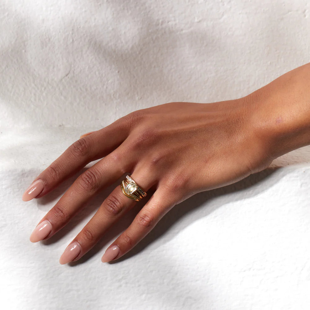 Classic Curved Plain Wedding Band