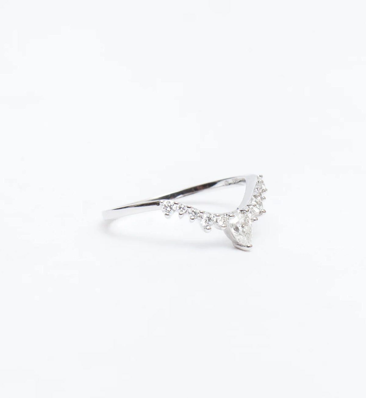 0.27 TCW Pear & Round CVD Diamond Curved Wedding Band