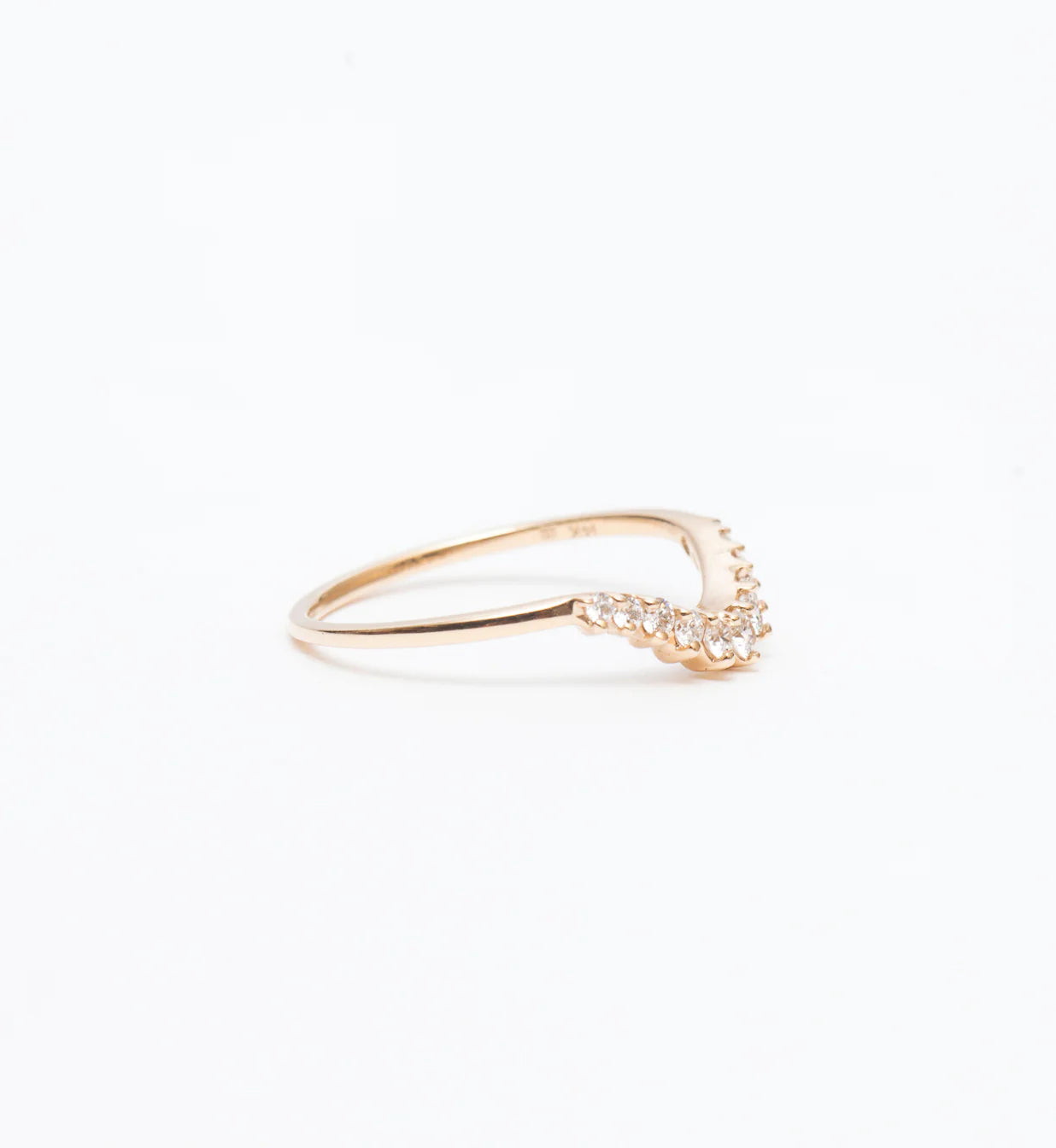 0.20 TCW Round CVD Diamond Curved Wedding Band