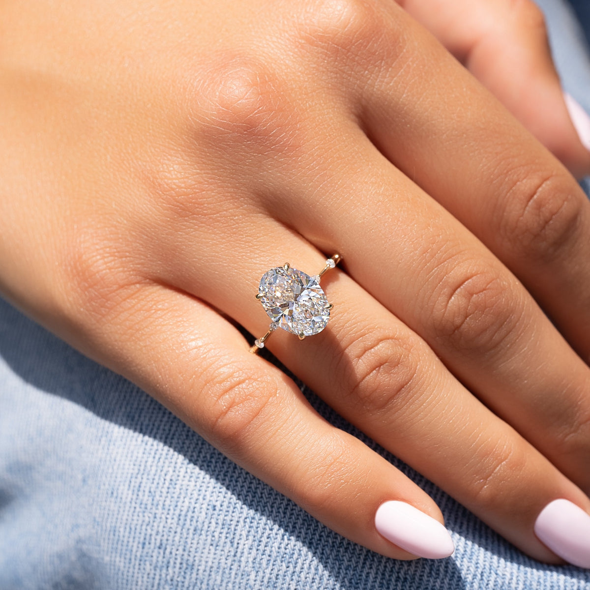 2.0 -4.0 CT Oval Cut Lab Grown Diamond Dainty Engagement Ring