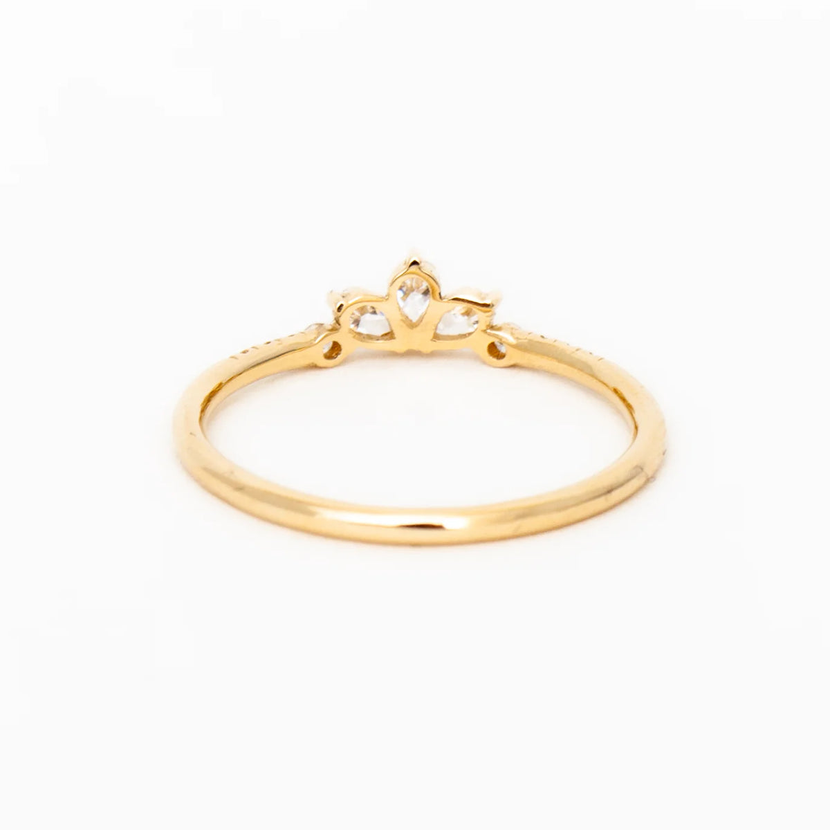 0.60 TCW Pear & Round CVD Diamond curved Wedding Band