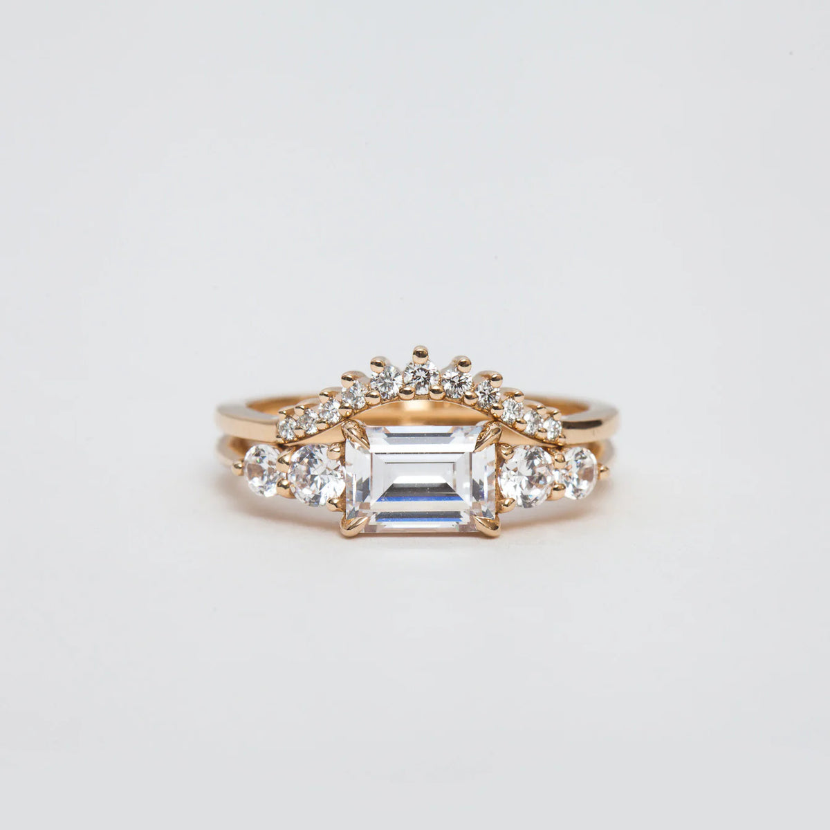 0.13 TCW Round CVD Diamond Curved Wedding Band