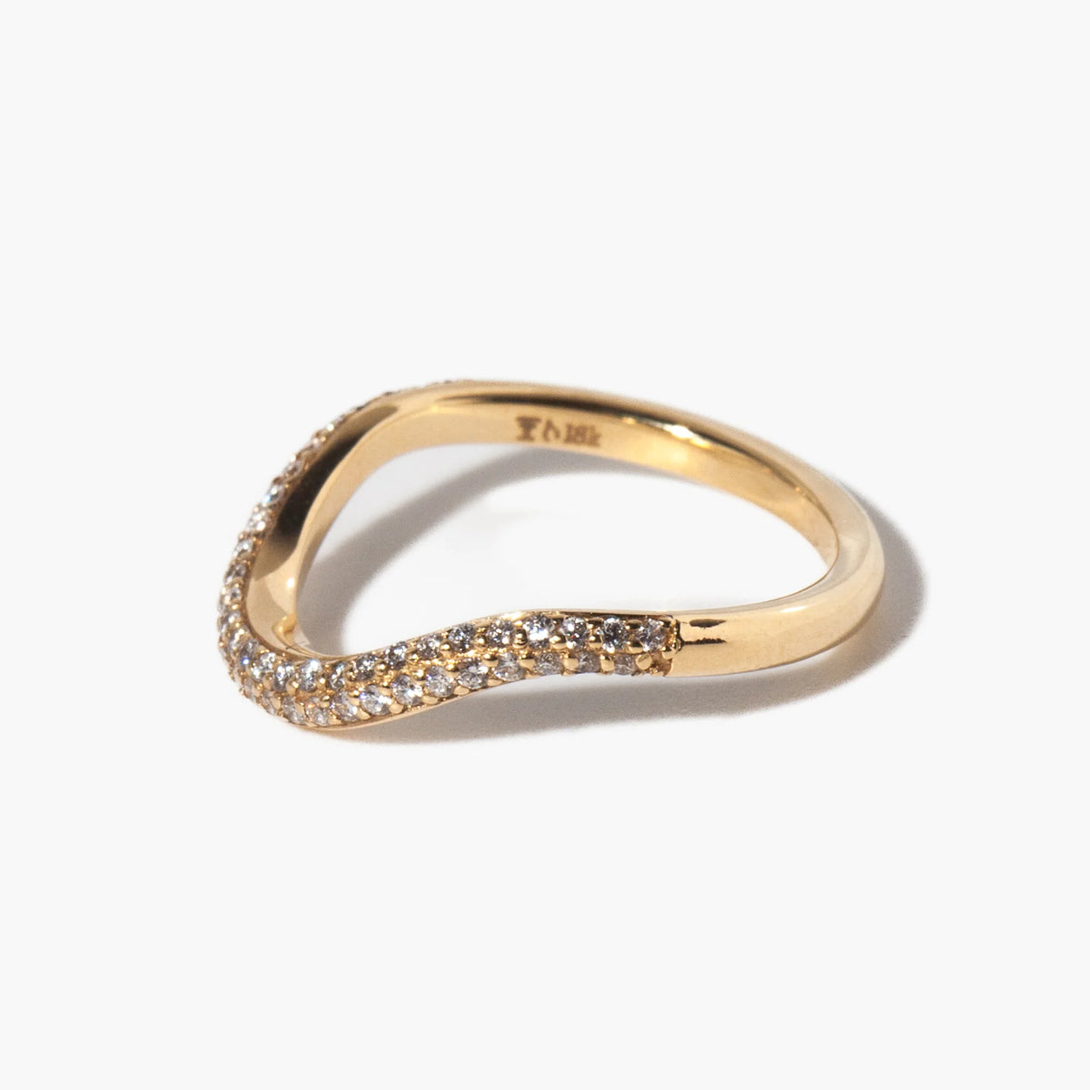 0.38 TCW Round CVD Diamond curved Wedding Band