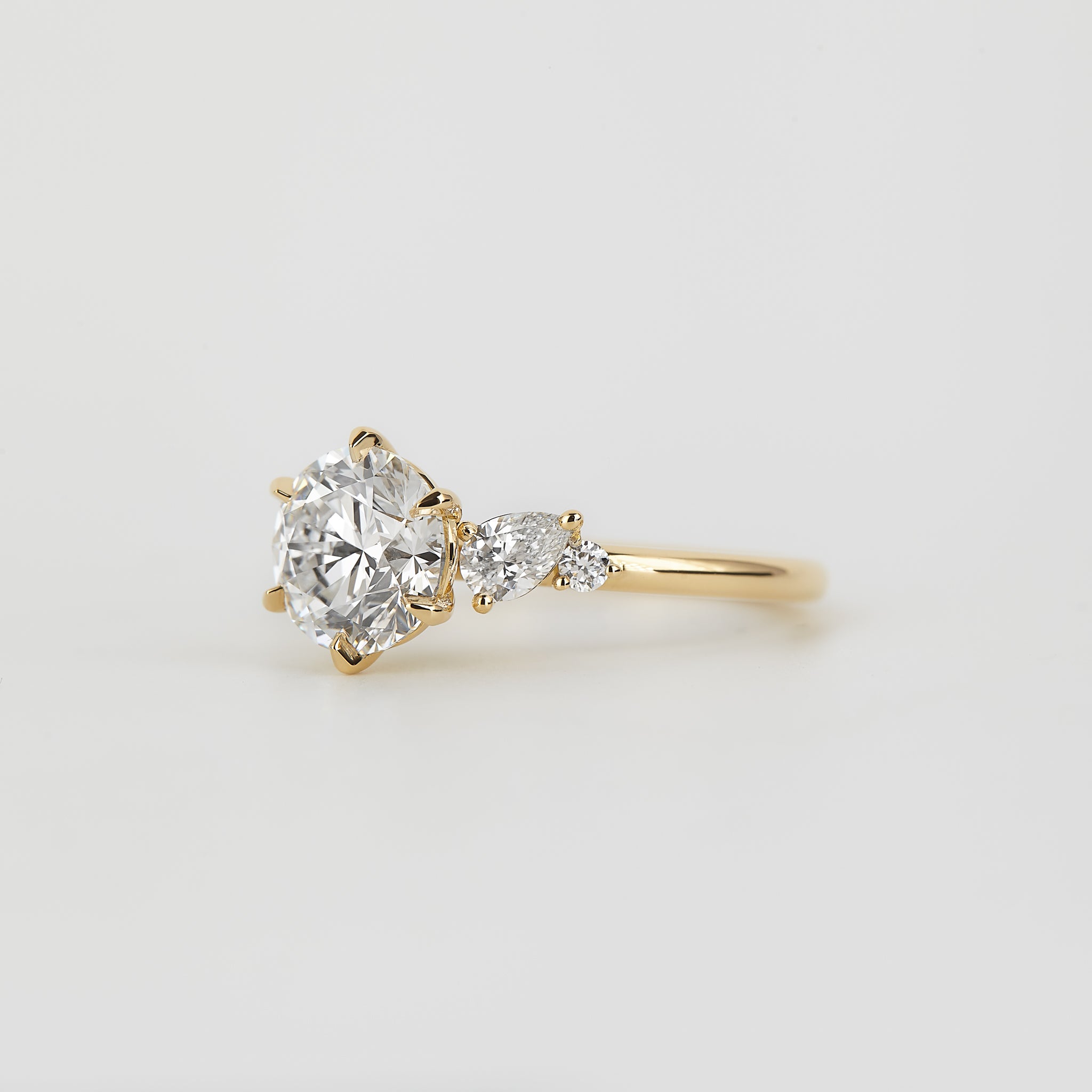 1.73 -2.50 CT Round Lab Grown Diamond Unique Engagement Ring