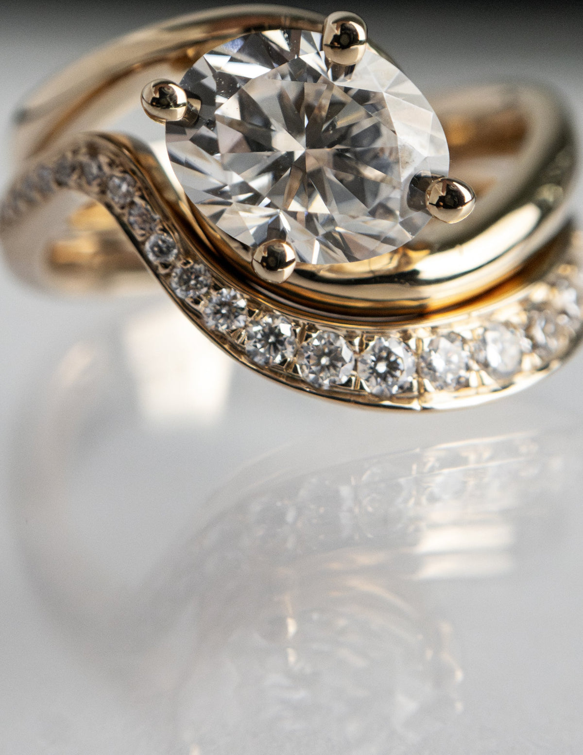 1.0 - 2.0 CT  Oval Cut Lab Grown Diamond Solitaire Bridal Ring Set