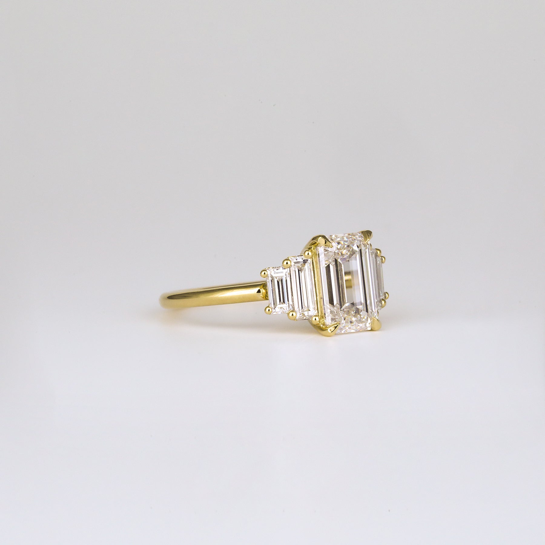 1.82-3.50CT Emerald  Lab Grown Diamond Five Stone Engagement ring