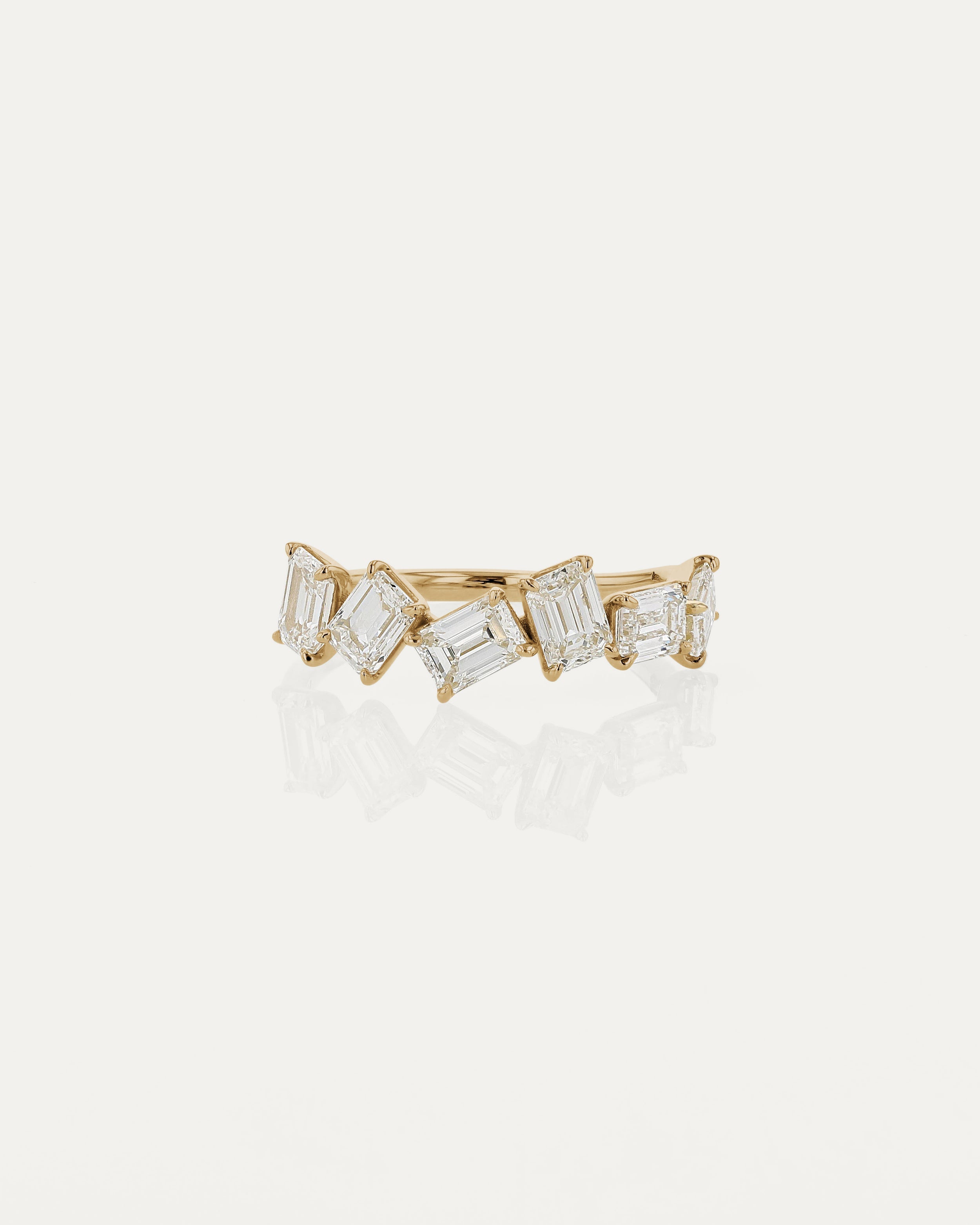 2.0 TCW Emerald Diamond Cluster Wedding Band