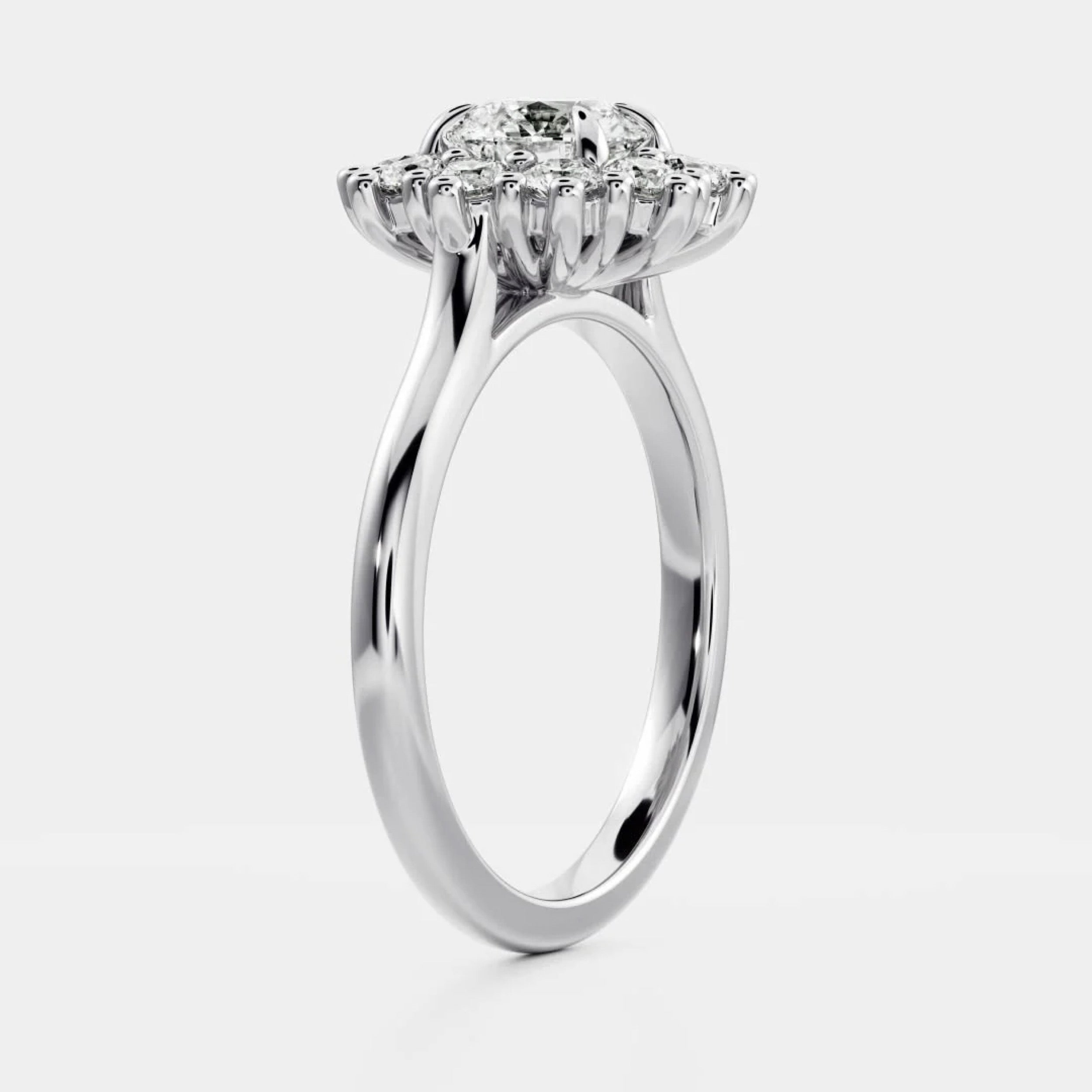 1.0 - 3.0 CT Round Lab Grown Diamond Antique Halo Engagement Ring