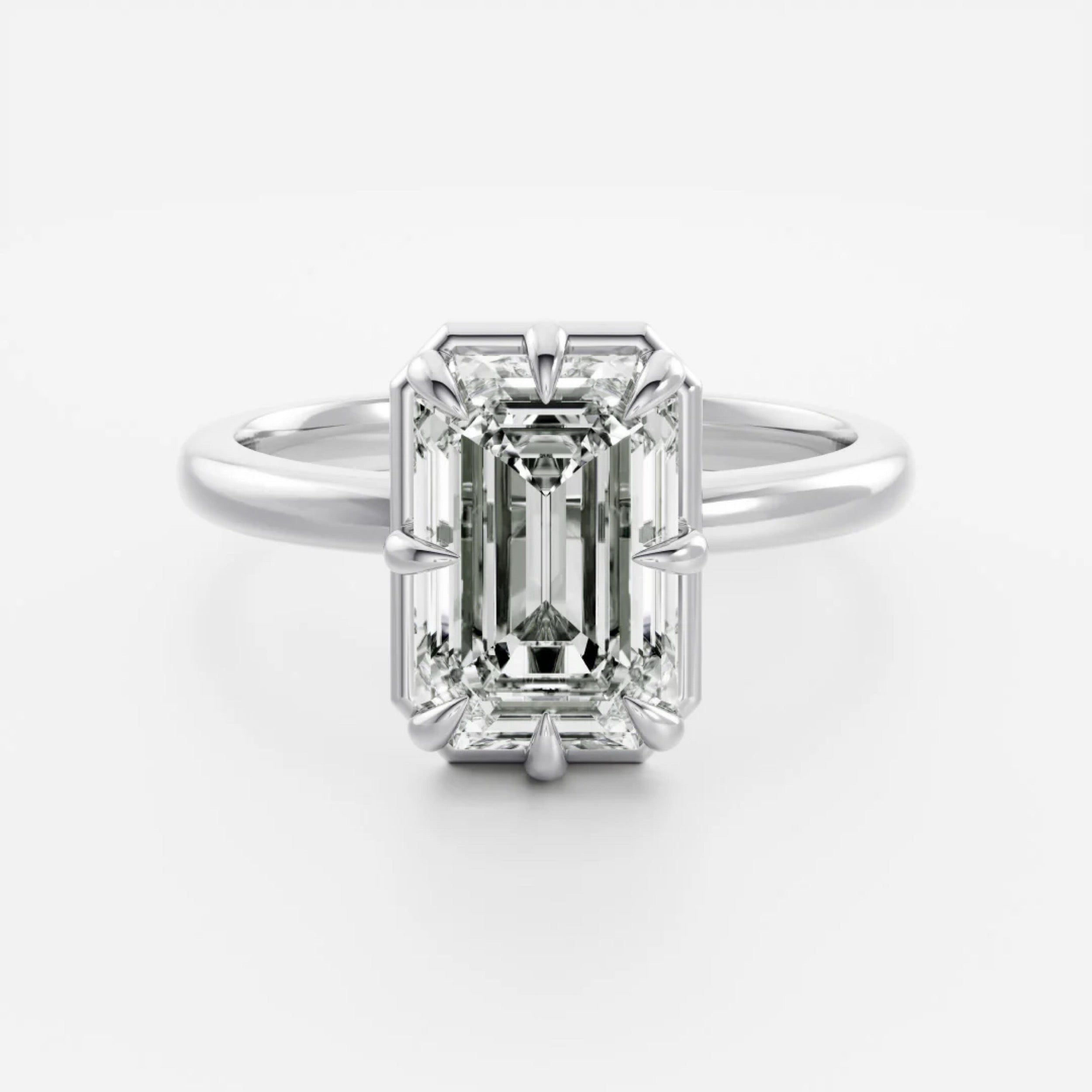 2.5 - 3.5 CT Emerald Lab Grown Diamond Solitiare Engagement Ring