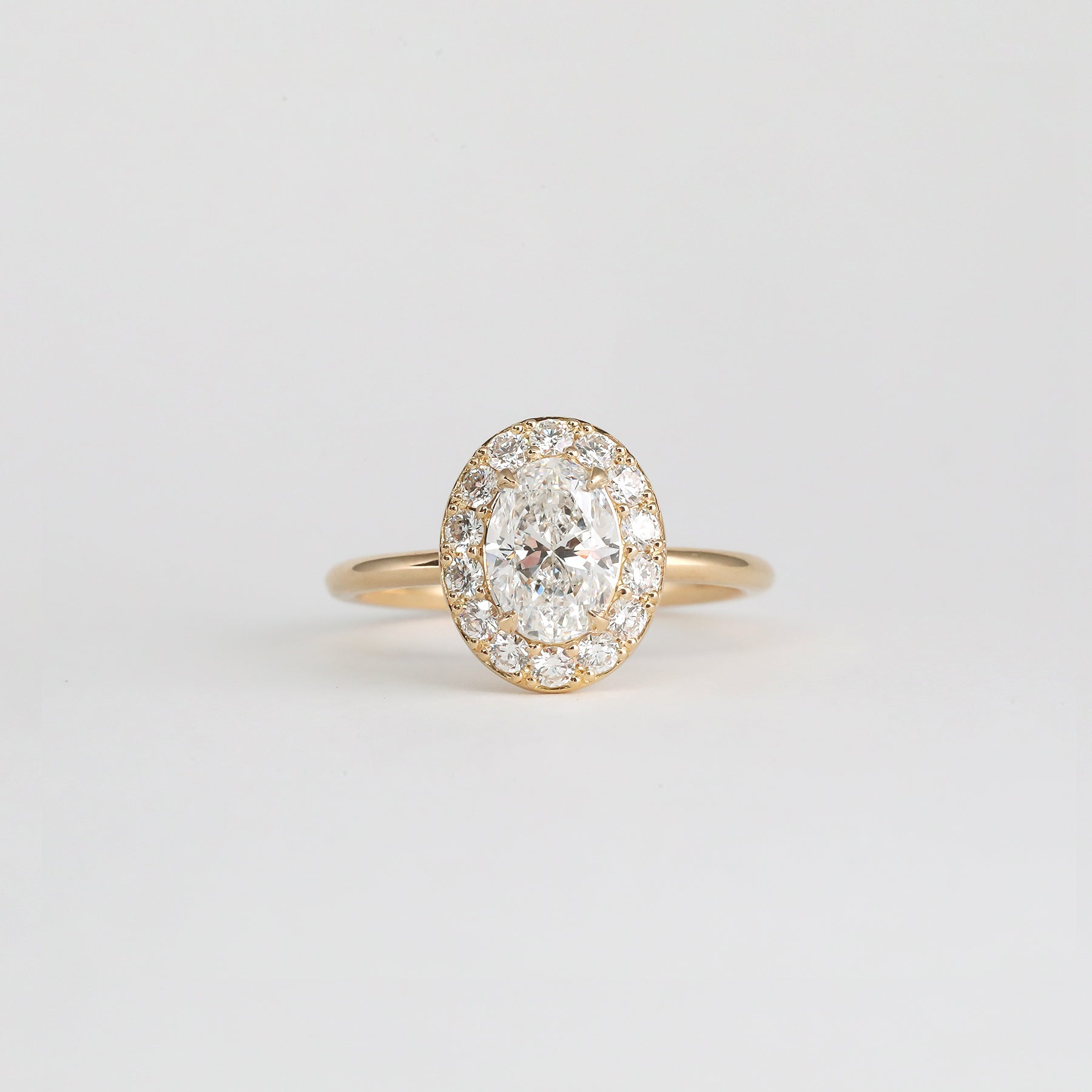 1.0 -3.0  CT Oval  Lab Grown Diamond Halo Engagement ring