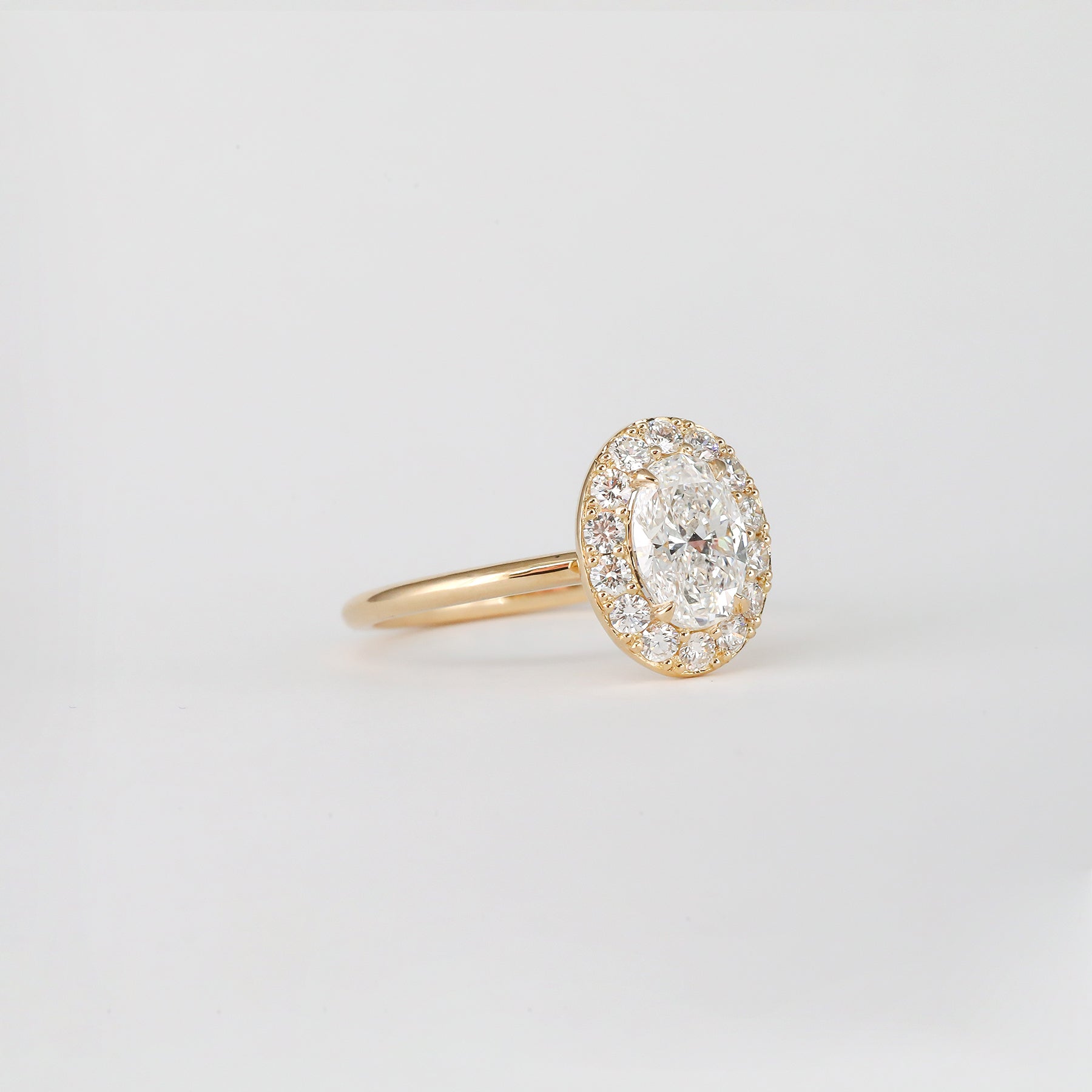 1.0 -3.0  CT Oval  Lab Grown Diamond Halo Engagement ring