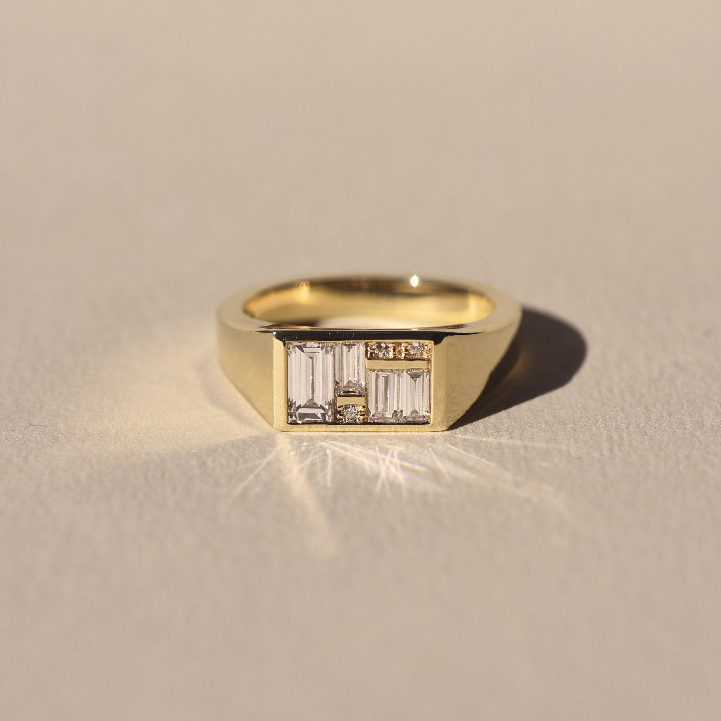 1.0 TCW Baguette & Round Cut Lab Grown Signet Engagement Ring