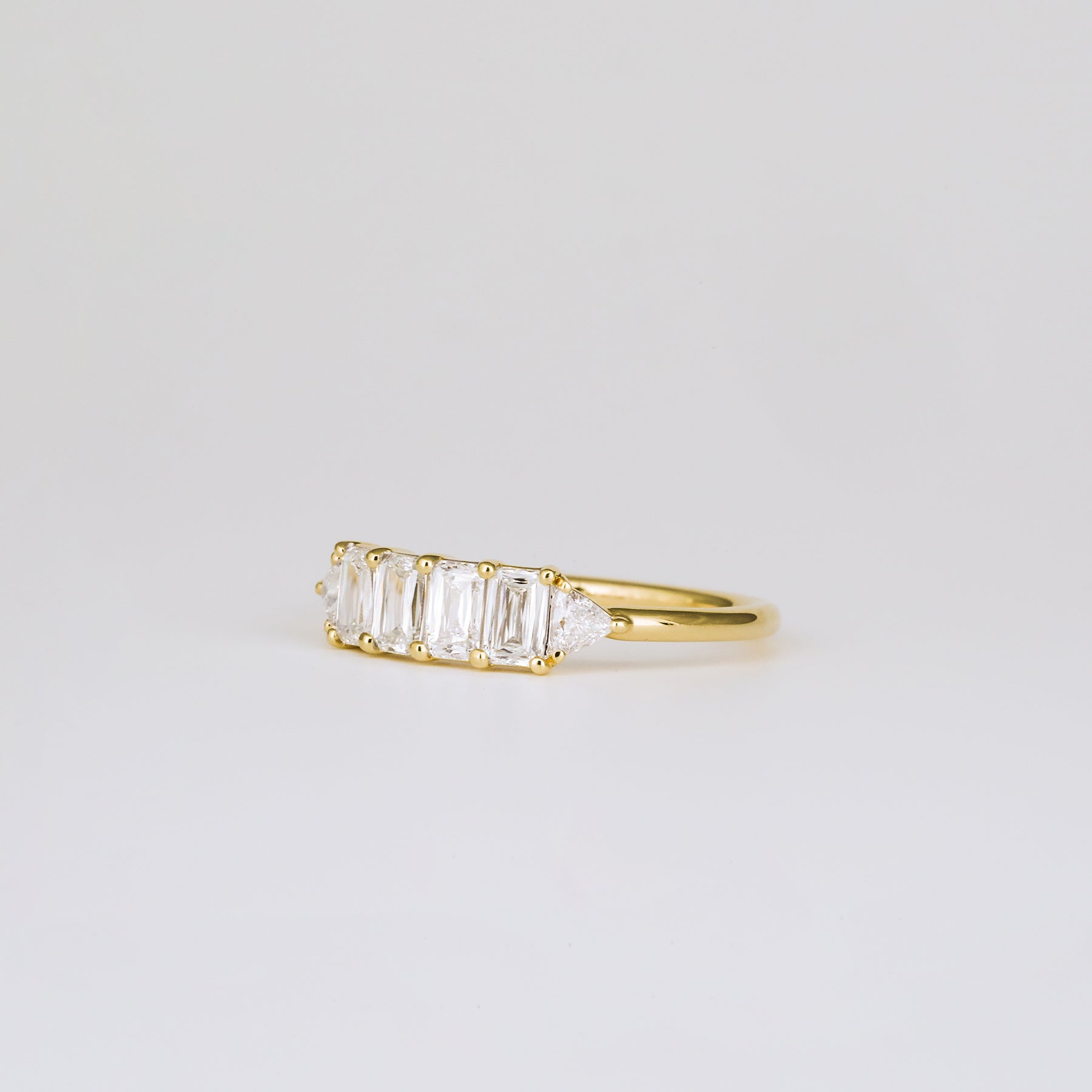 0.98 TCW Emerald & trillion EF-VVS Diamond Cluster Wedding Band