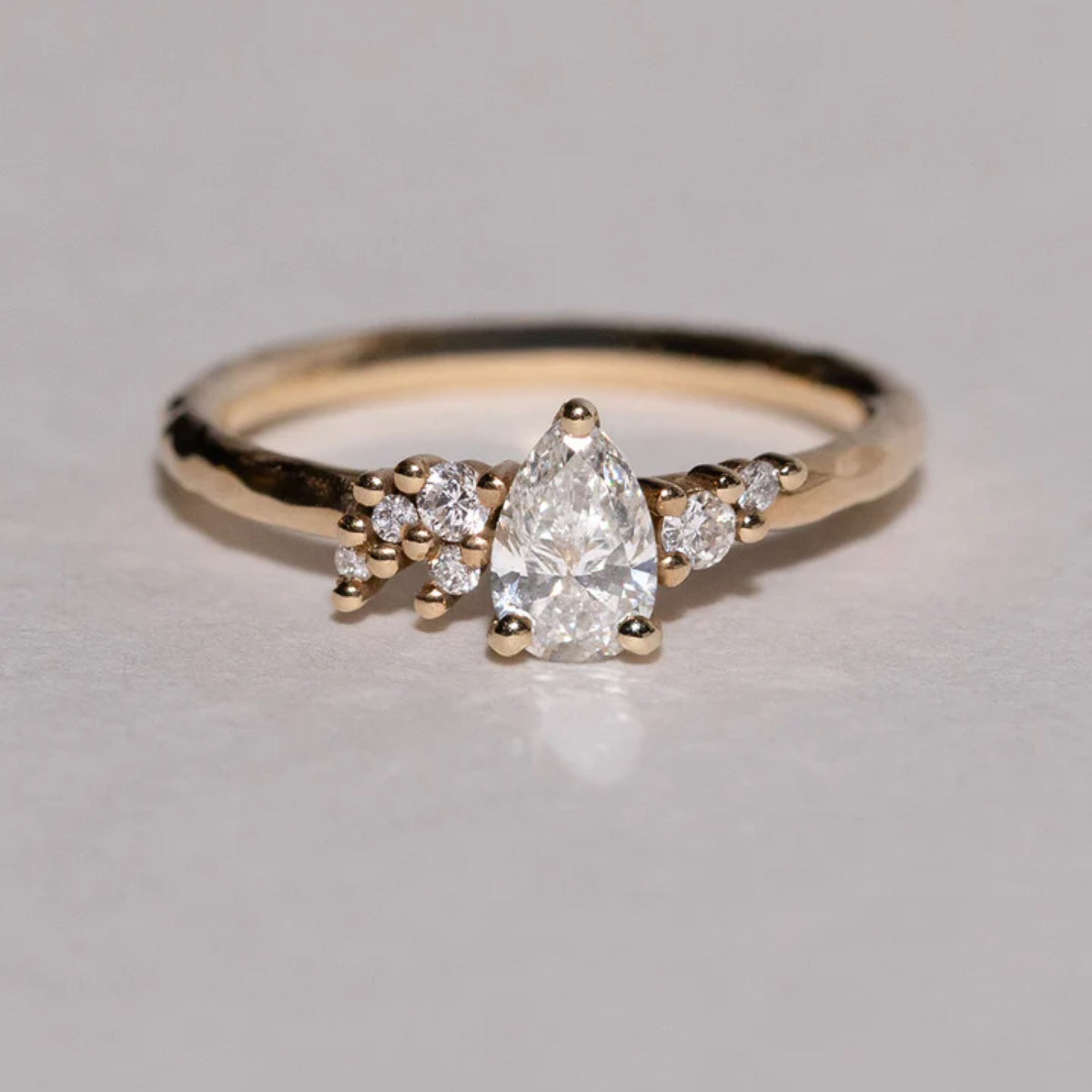 0.50- 1.5 CT Pear Cut CVD Diamond Cluster Setting Engagement Ring