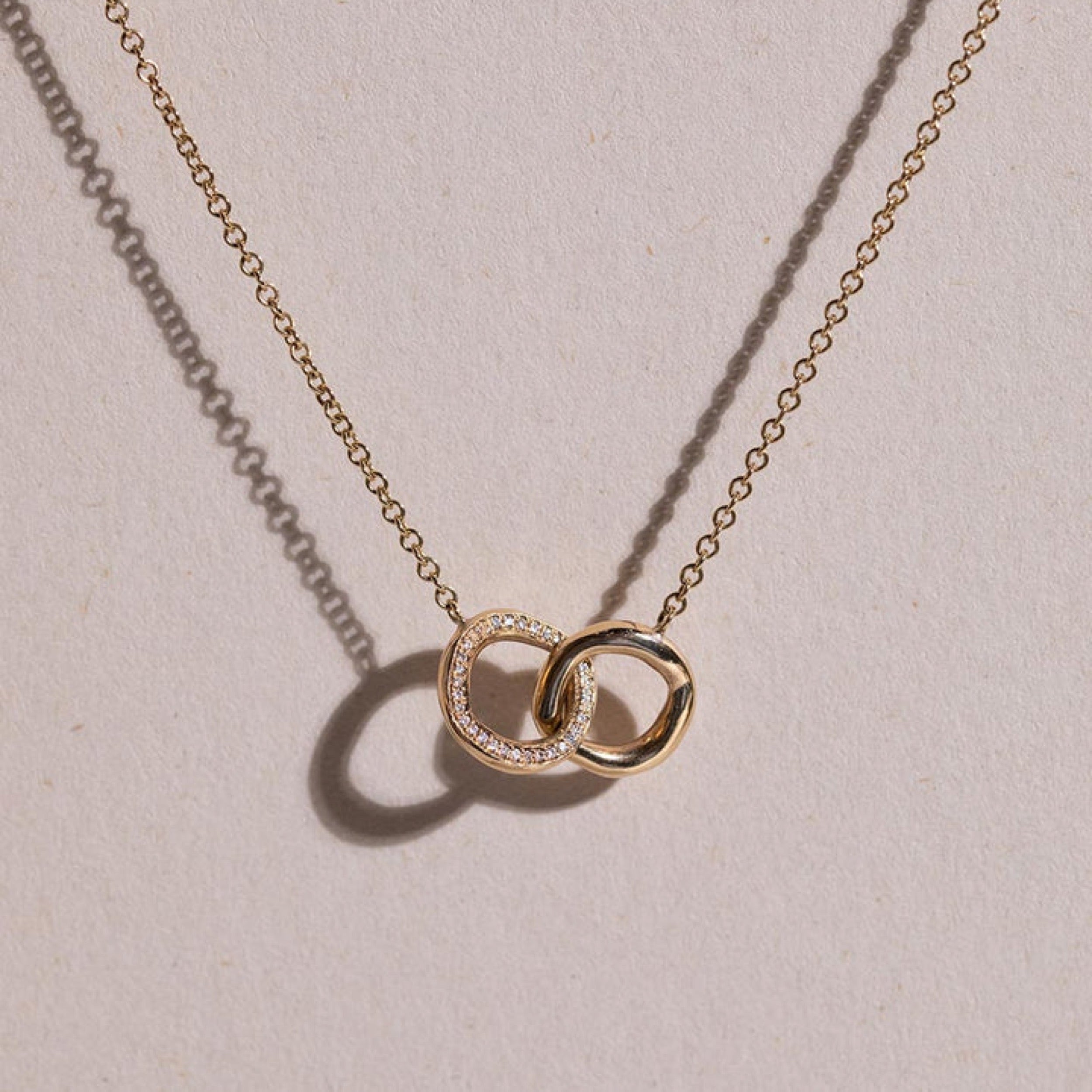 0.30 TCW Round F/VS Lab Grown Diamond circle Necklace