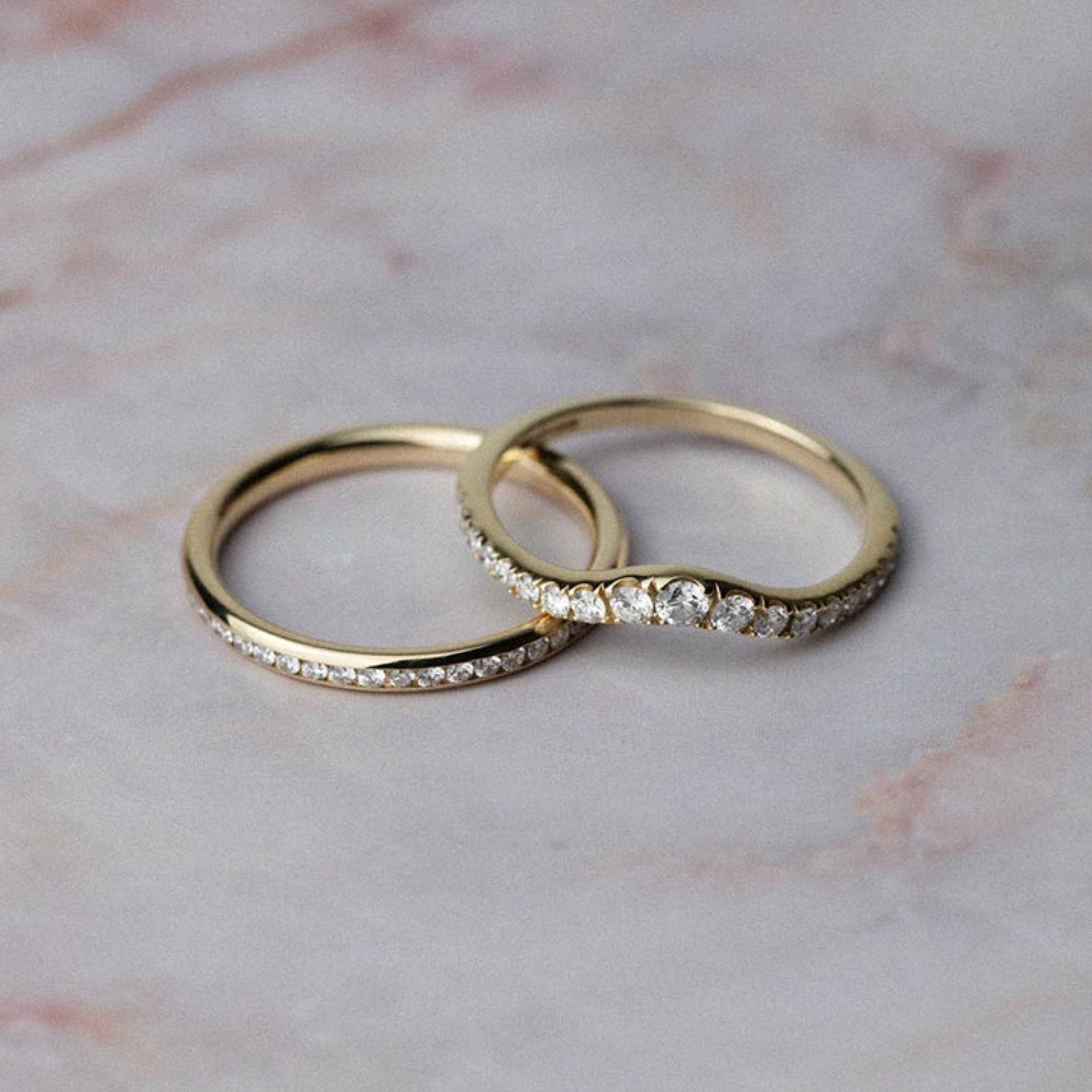 0.50 TCW Round Cut Diamond Curved Wedding Band