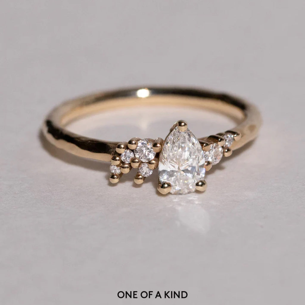 0.50- 1.5 CT Pear Cut CVD Diamond Cluster Setting Engagement Ring