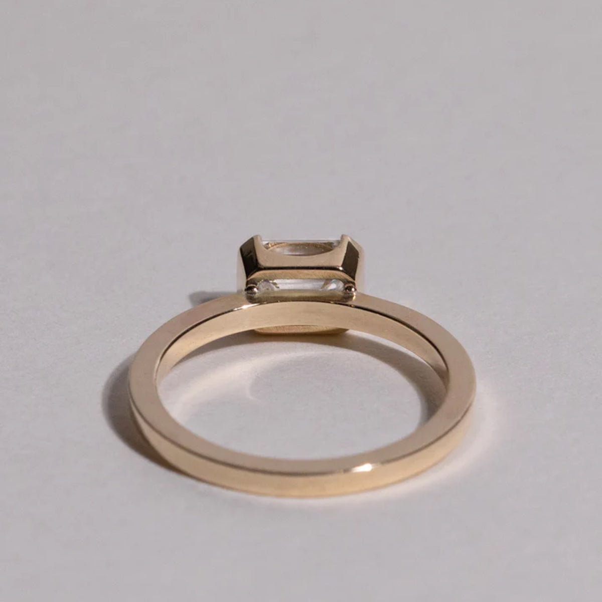 1.0 - 3.0 CT Emerald Cut CVD Diamond Bezel Setting Engagement Ring