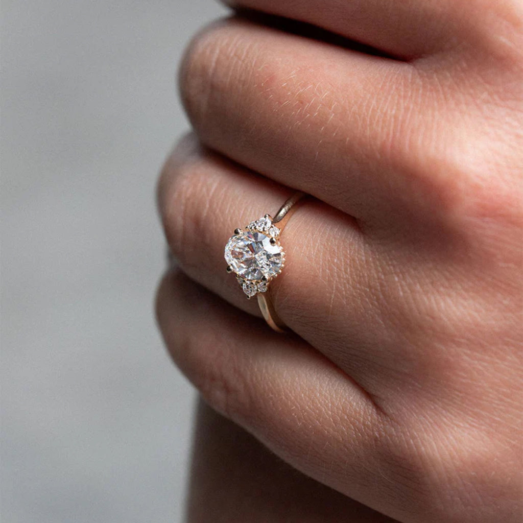 1.0 - 3.0 CT Oval Cut CVD Diamond Cluster Setting Engagement Ring