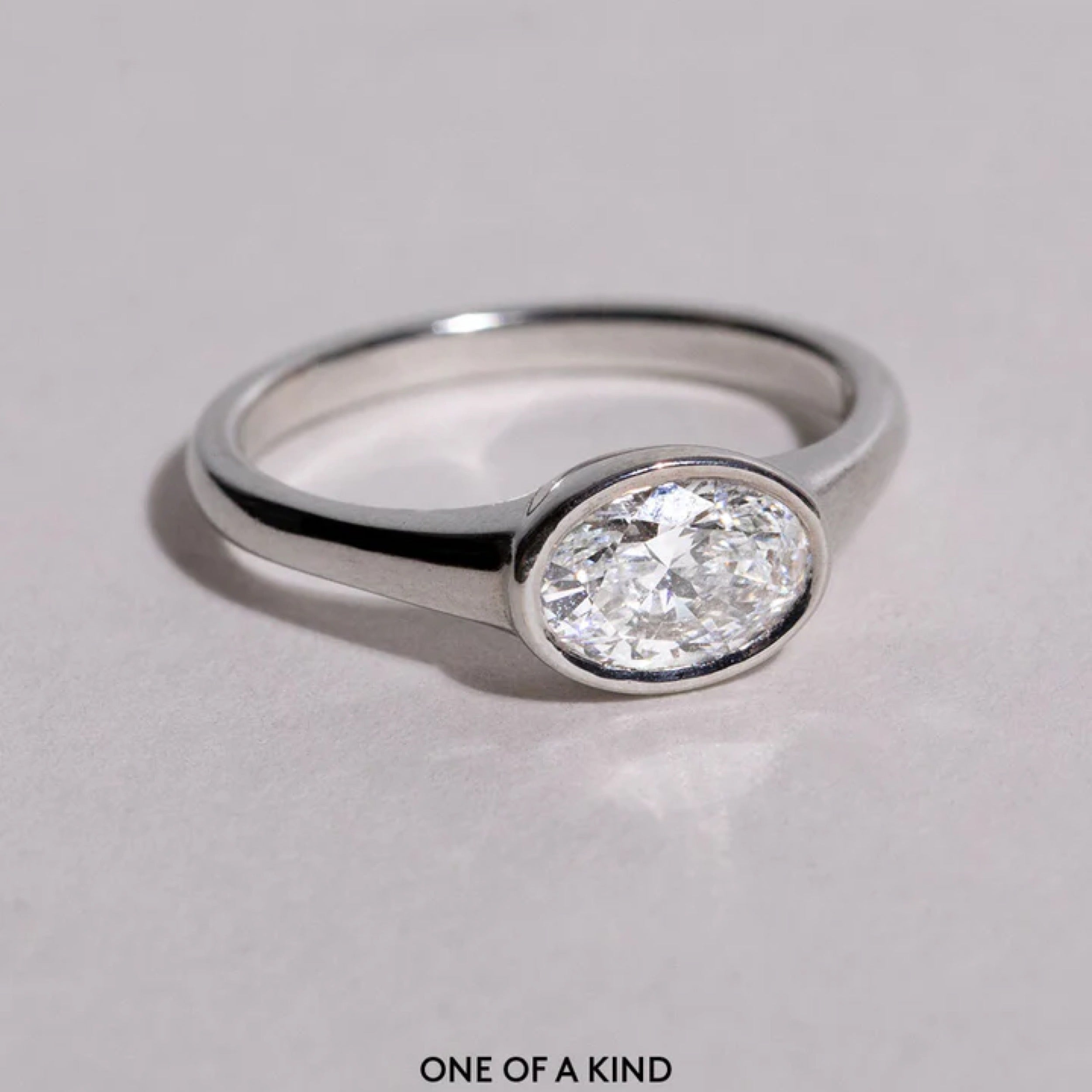 1.0 - 3.0 CT Oval Cut CVD Diamond Bezel Setting Engagement Ring 9