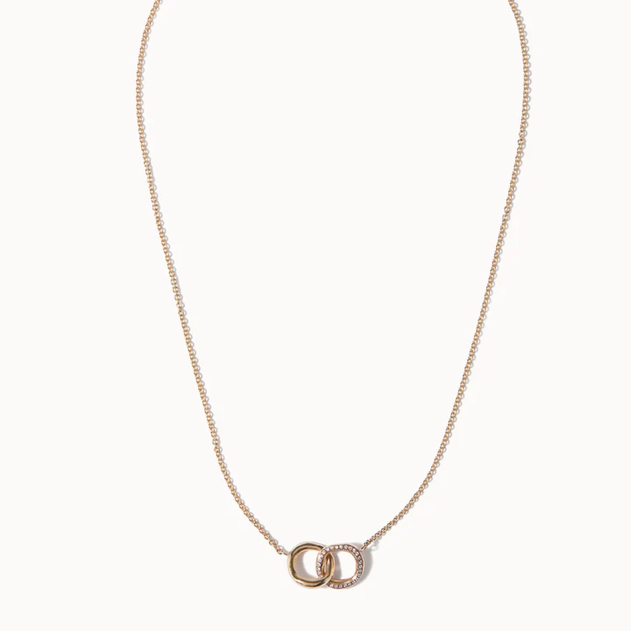 0.30 TCW Round F/VS Lab Grown Diamond circle Necklace