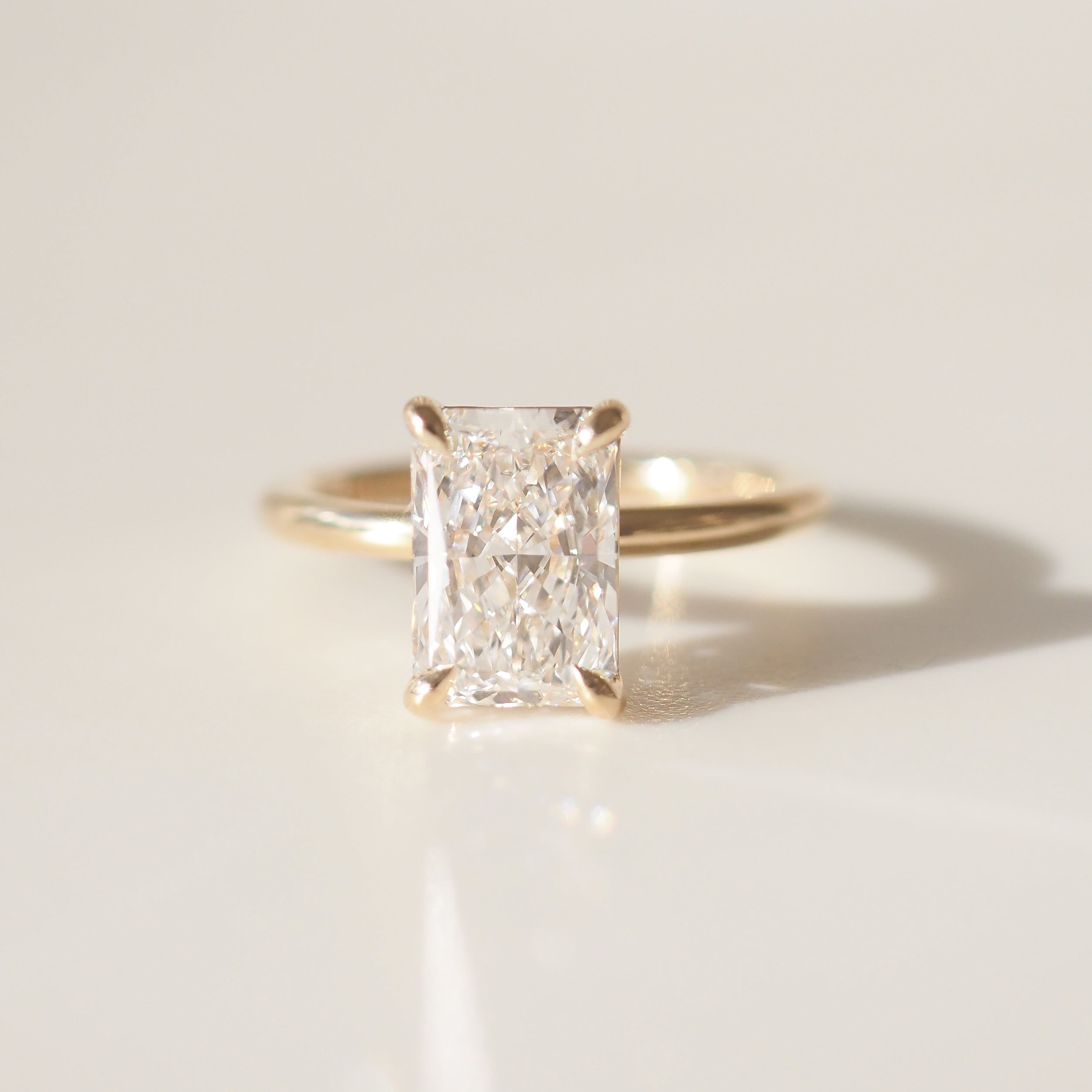 2.0 - 4.0 Carats Radiant shaped Lab Grown Diamond Solitaire Style Engagement Ring