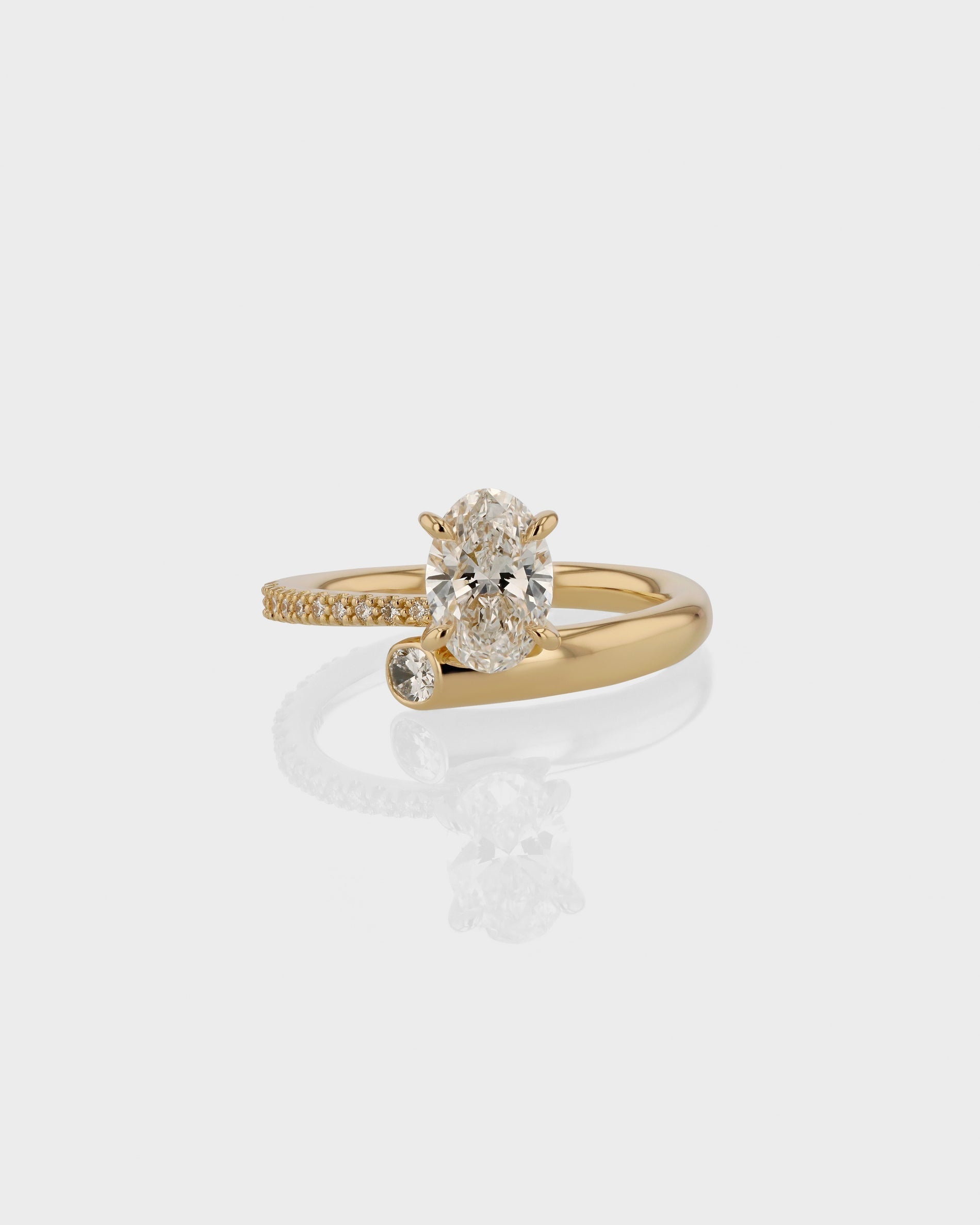 1.0-3.0 CT Oval Cut Lab Grown Diamond unique Engagement Ring