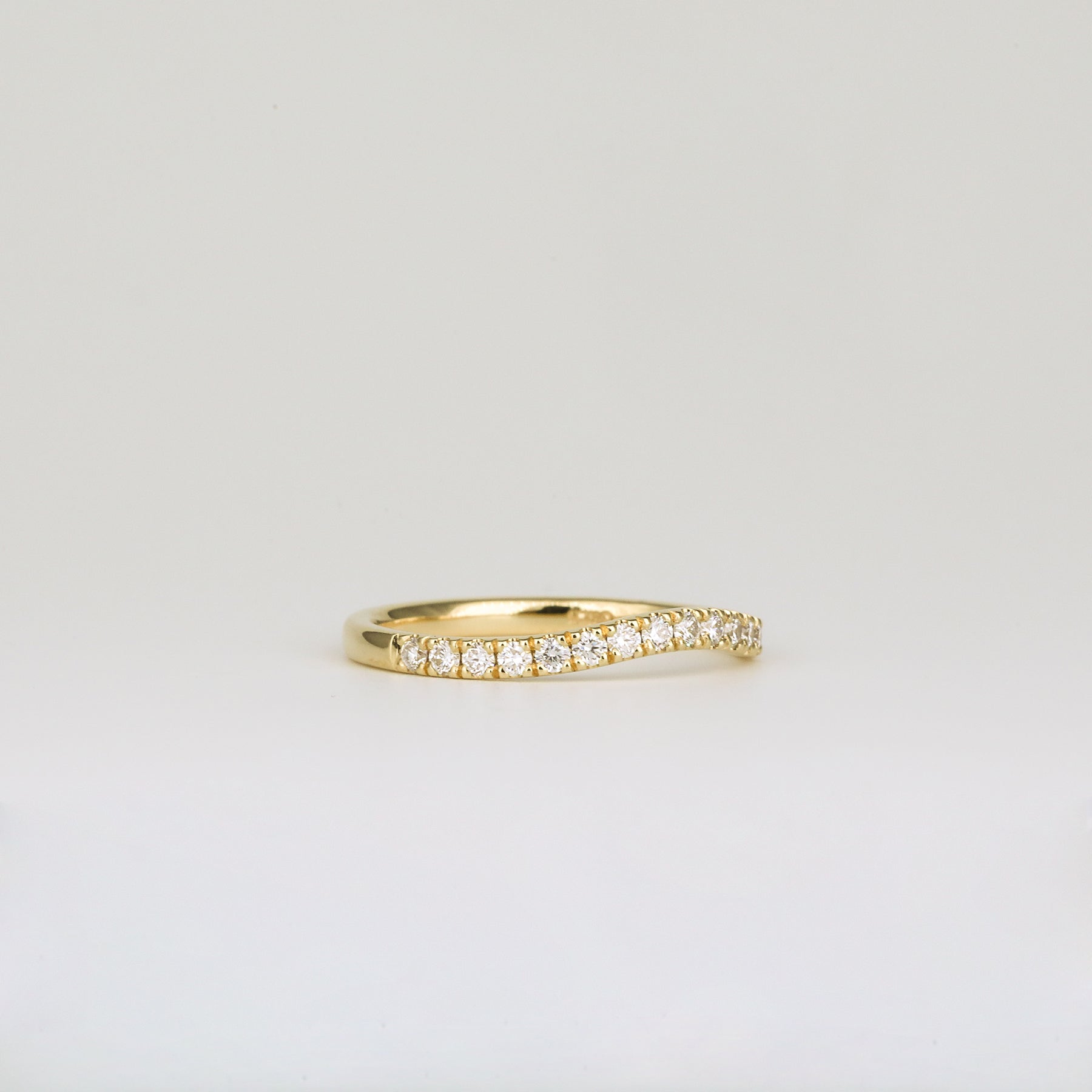 0.33 TCW Round Lab Grown Diamond Curved Wedding Band