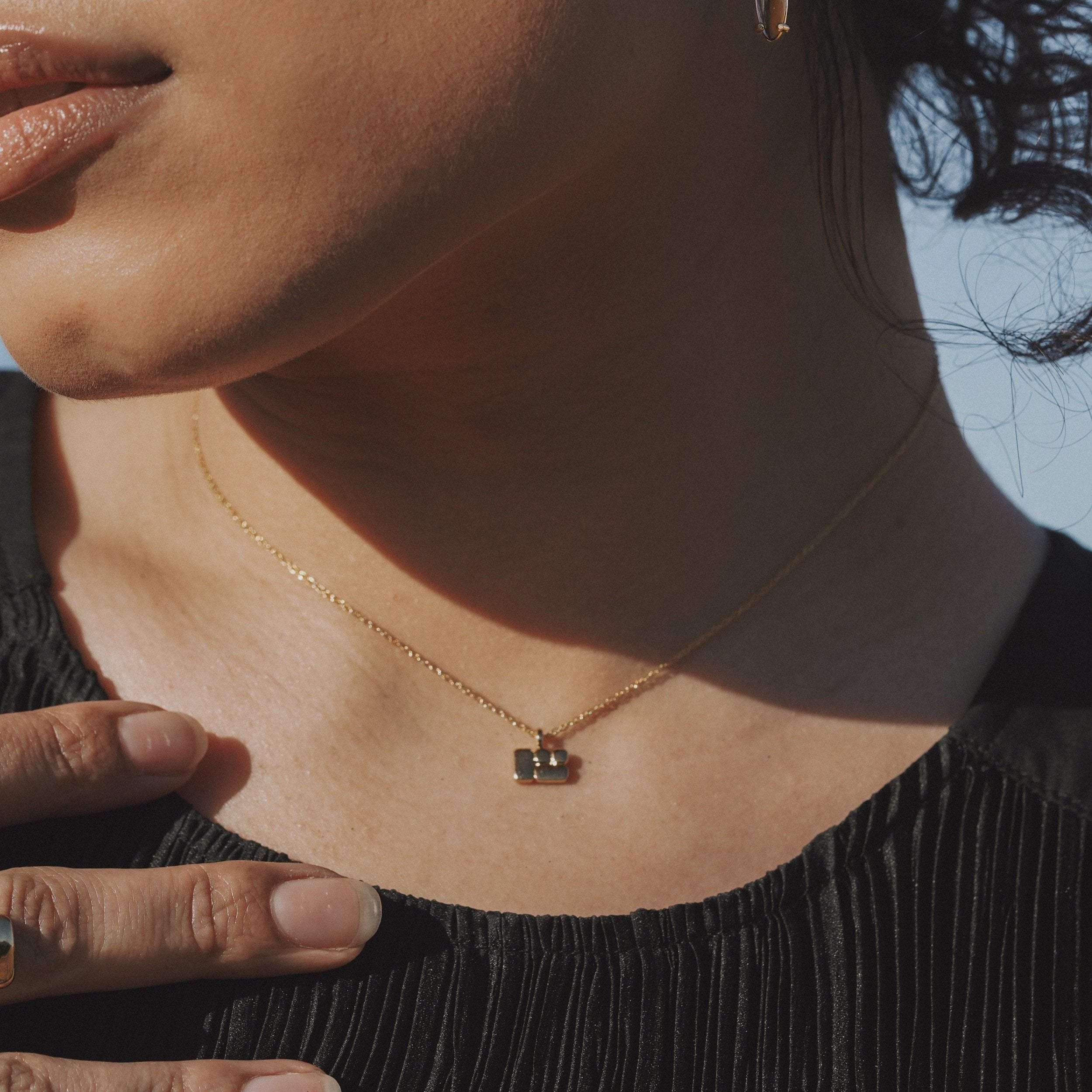 Simple Delicate Daily Wear Necklace