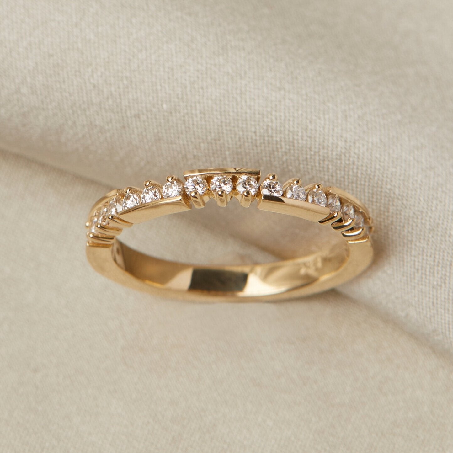 0.3 TCW Round Cut Bar Style Half Eternity Lab Grown Wedding Band