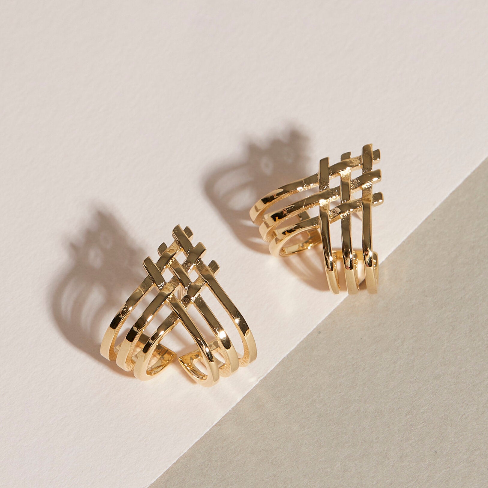 Heart Shape Split Stud Earrings