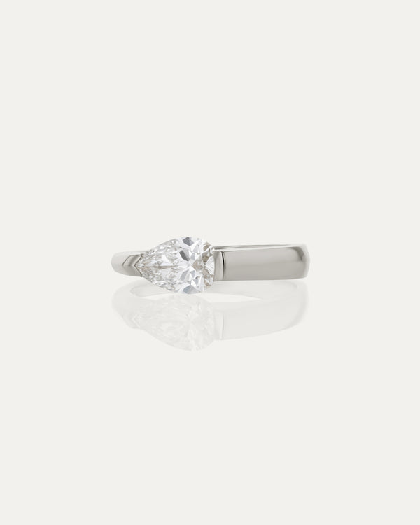 1.0 CT Pear CVD Diamond Unique Style Engagement Ring